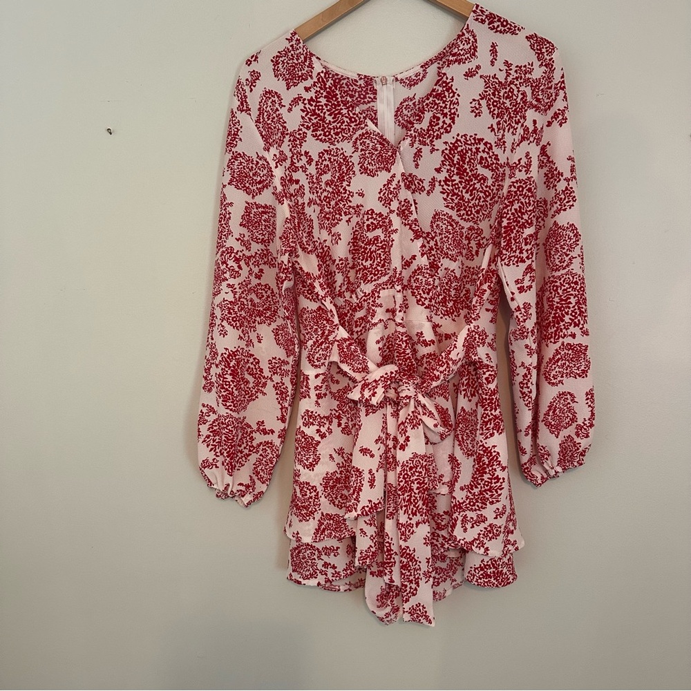 Women’s Red and White Floral Print V Neck Romper Long Sleeve With Bow